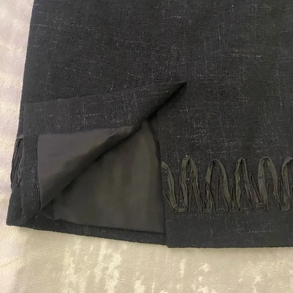 Chanel tweed pencil skirt, size 38(S)